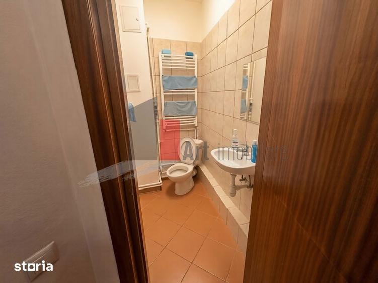 Spațiu comercial, de 55 mp, în Centrul Civic