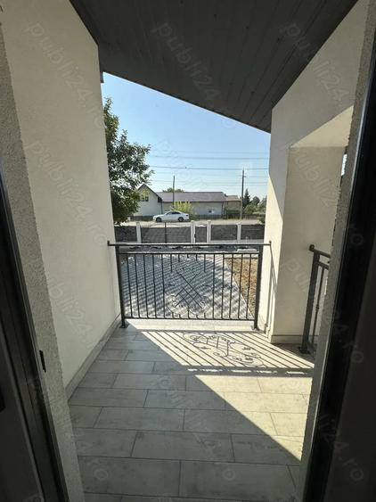 Casă cu Teren 600 Mp în Horia