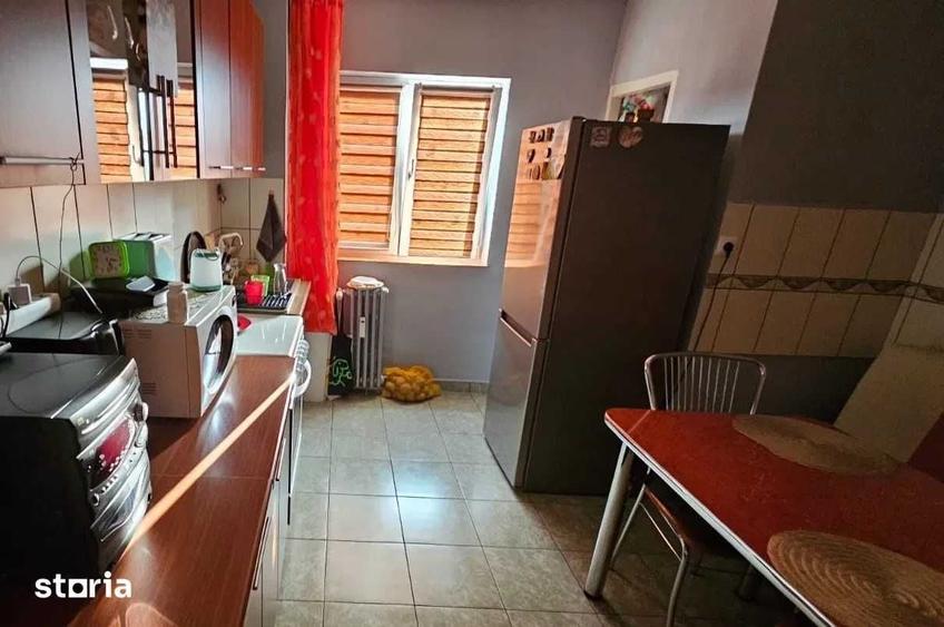 Apartament cu 2 camere semidecomandat în Lacu