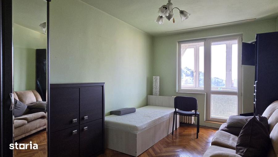 Apartament cu 3 camere decomandat în Griviței