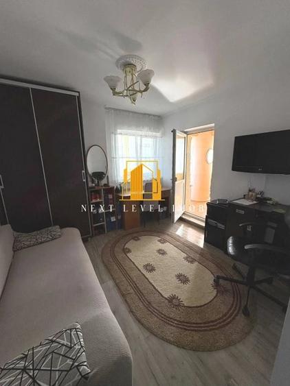 Apartament cu 3 camere decomandat în Bere