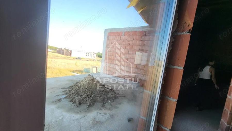 Casă cu 4 camere cu Teren 350 Mp în Giarmata