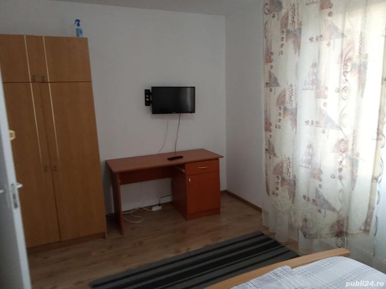 Apartament cu 2 camere semidecomandat în Brazda lui Novac