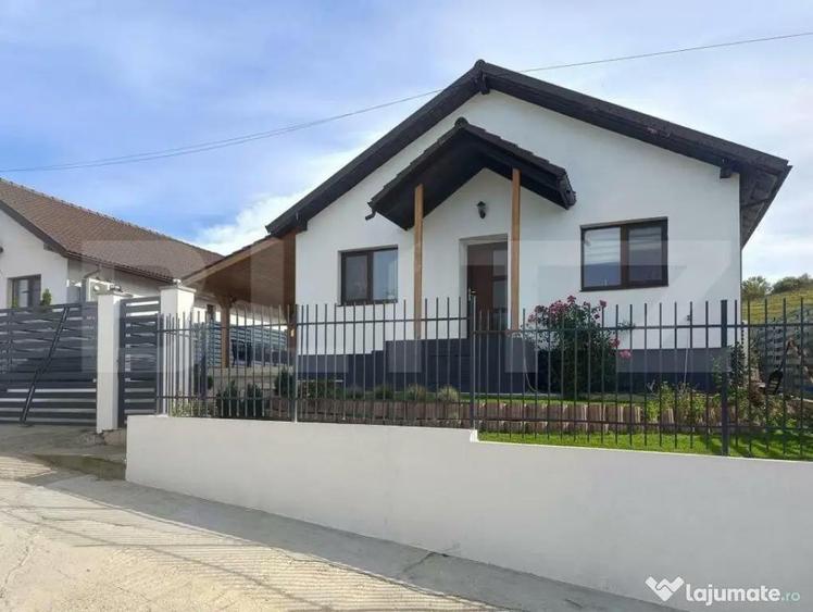 Casă cu 3 camere cu Teren 425 Mp în Someșeni
