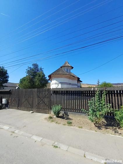 Teren de 800 mp, în Central