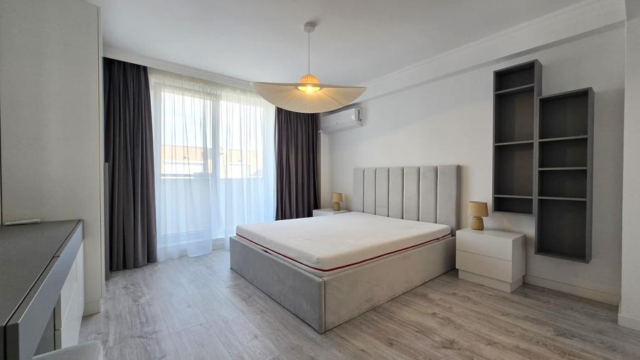 Apartament cu 3 camere decomandat în Iancu Nicolae