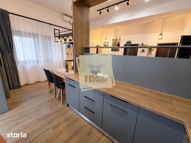 Apartament cu 4 camere în Central