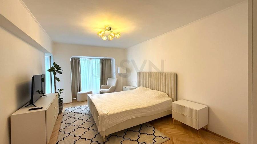 Apartament cu 2 camere semidecomandat, mobilat în Unirii