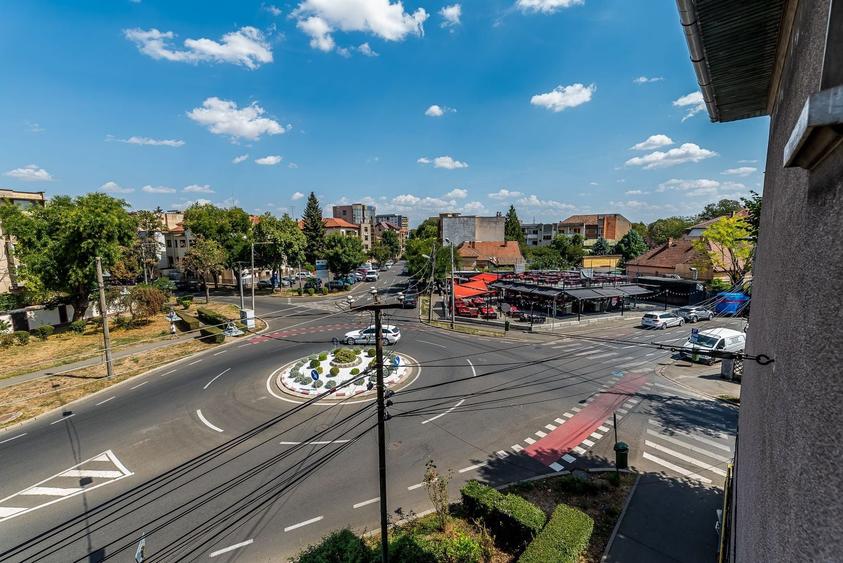 Apartament cu 2 camere semidecomandat în Ultracentral