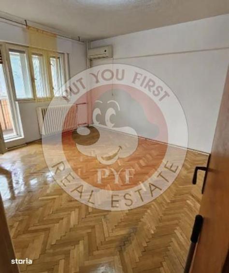 Apartament cu 4 camere semidecomandat în 13 Septembrie