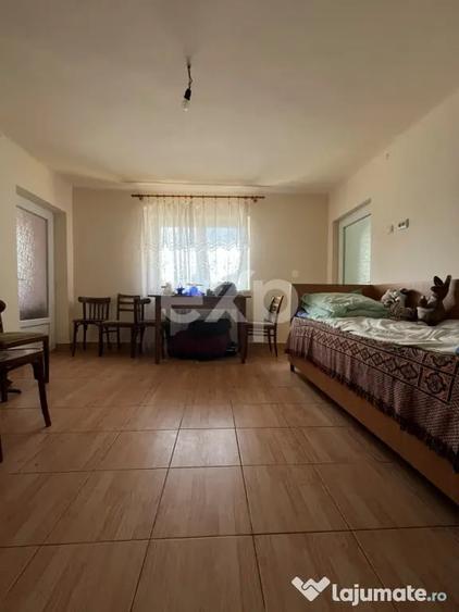 Casă cu 3 camere cu Teren 1140 Mp în Central