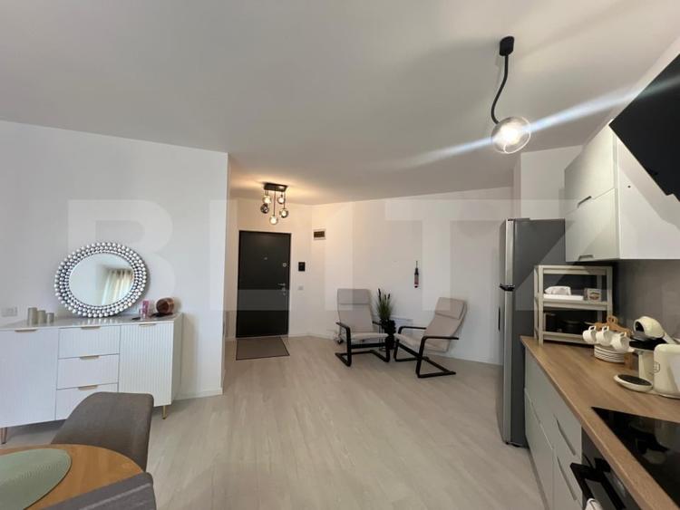 Apartament cu 2 camere semidecomandat, mobilat în Mănăștur