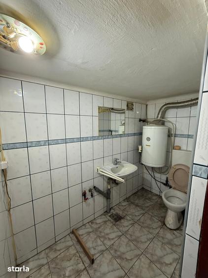 Casă cu 5 camere cu Teren 1700 Mp în Șura Mică