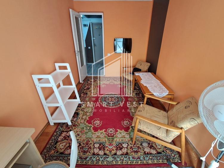 Apartament cu 3 camere, mobilat în Micro 15