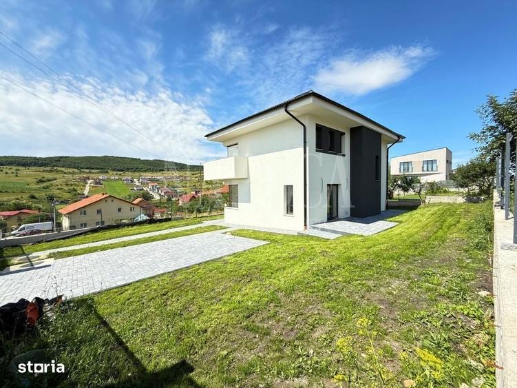 Casă cu 4 camere în Nădășelu