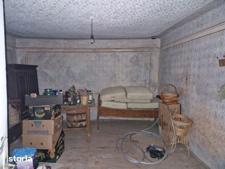 Casă cu 3 camere cu Teren 1800 Mp în Satulung