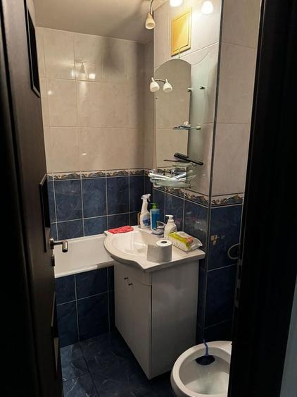 Apartament cu 3 camere decomandat, mobilat în Drumul Taberei