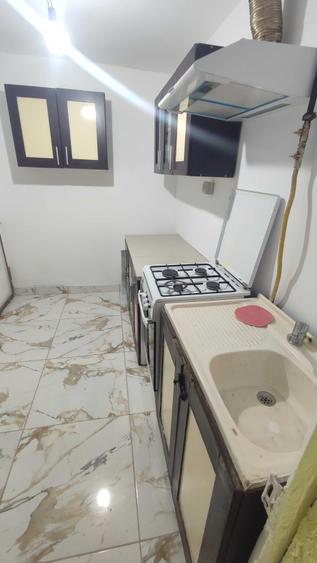 Casă cu 3 camere cu Teren 100 Mp în Central