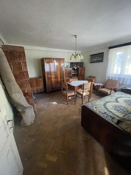 Casă cu 2 camere în Central