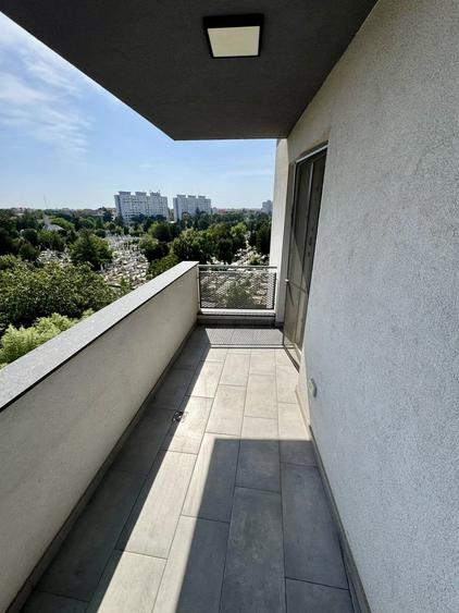 Apartament cu 2 camere decomandat, mobilat în Dâmbovița