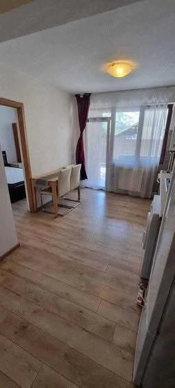 Apartament cu 2 camere decomandat în Florești