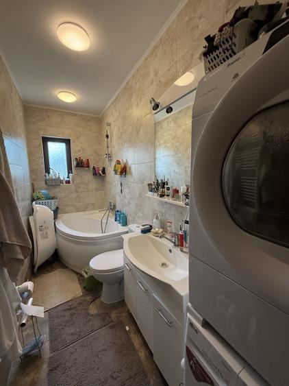 Casă cu 4 camere cu Canalizare în Calea Urseni