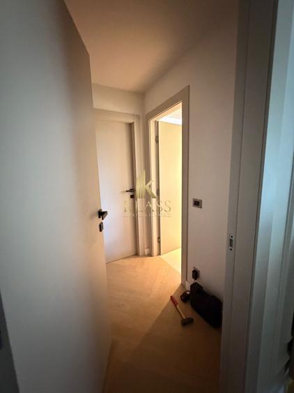 Apartament cu 4 camere decomandat în Iancu Nicolae