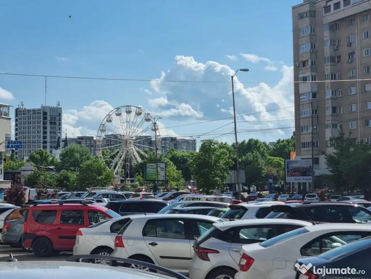 Spațiu comercial, de 110 mp, în Central