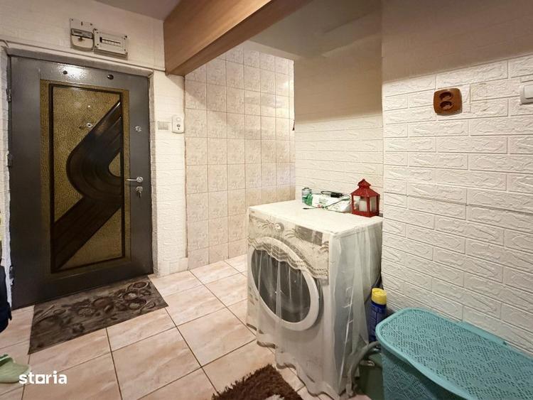 Apartament cu 3 camere, mobilat în Central