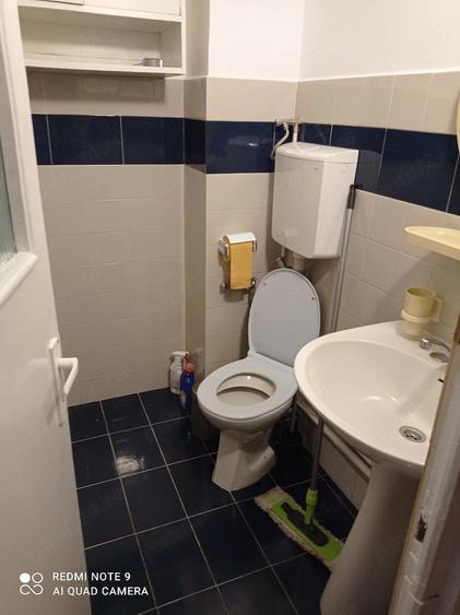 Apartament cu 4 camere decomandat în Nufărul