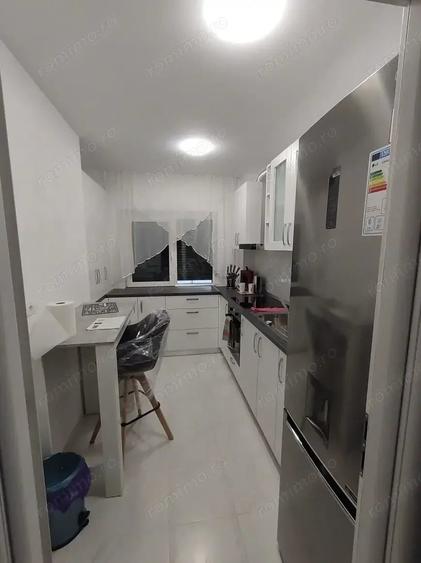 Apartament cu 3 camere decomandat în Pantelimon