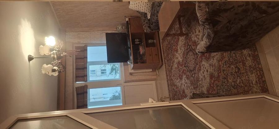 Apartament cu 2 camere nedecomandat în Central