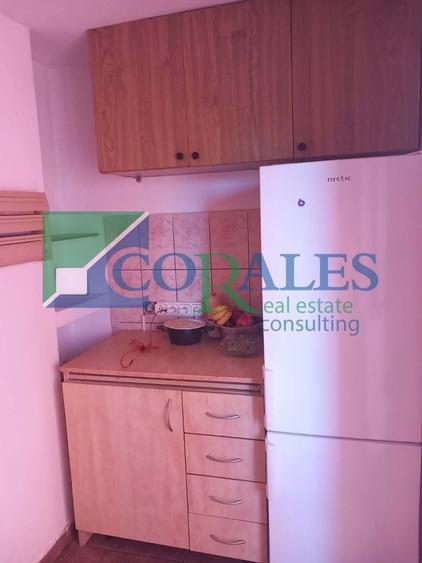 Apartament cu 2 camere decomandat, mobilat în Aradului