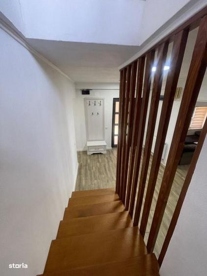 Casă cu 4 camere în Oglinzi