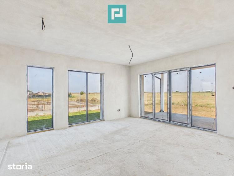 Casă cu 3 camere cu Teren 500 Mp în Central