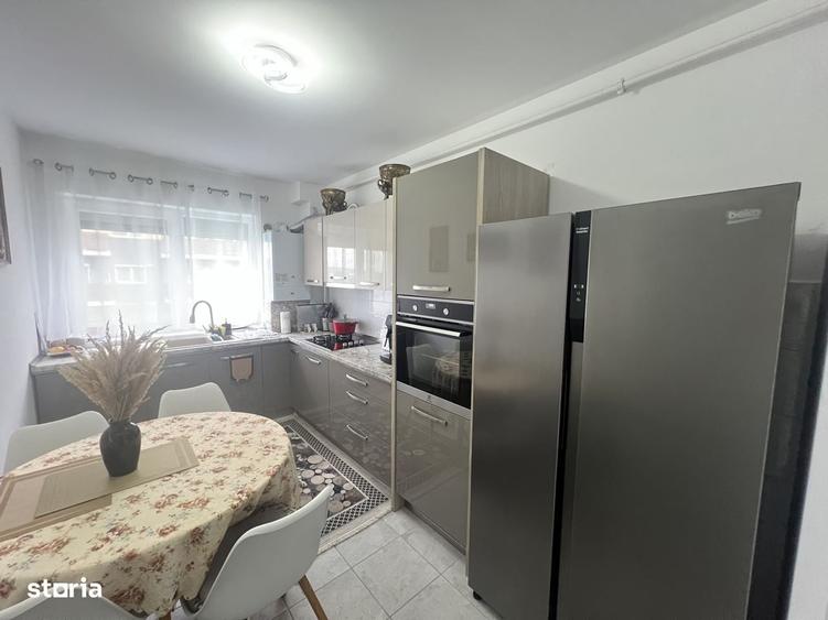 Apartament cu 2 camere decomandat în Sânpetru