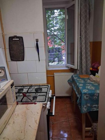 Garsonieră decomandată în Berceni