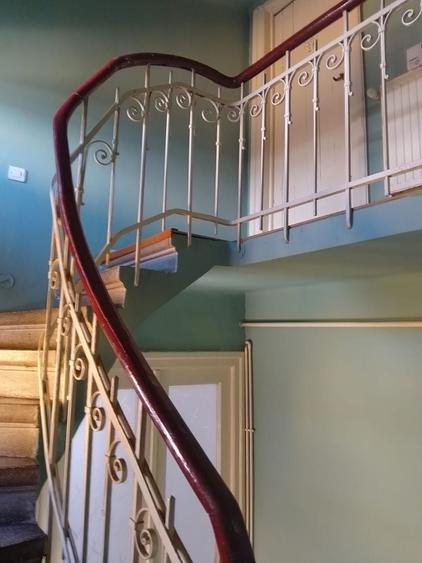 Apartament cu 3 camere decomandat în Gara de Nord