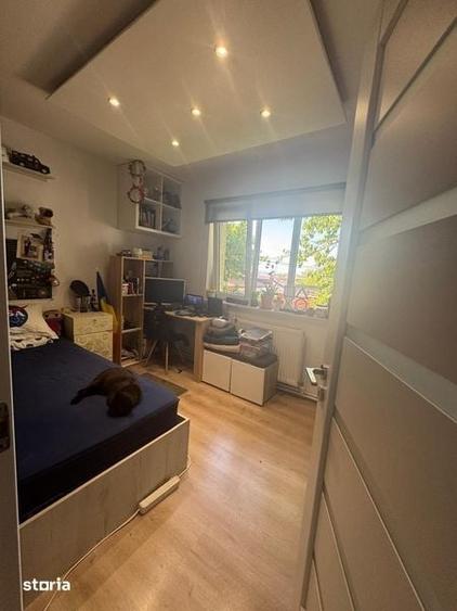 Apartament cu 4 camere în Central
