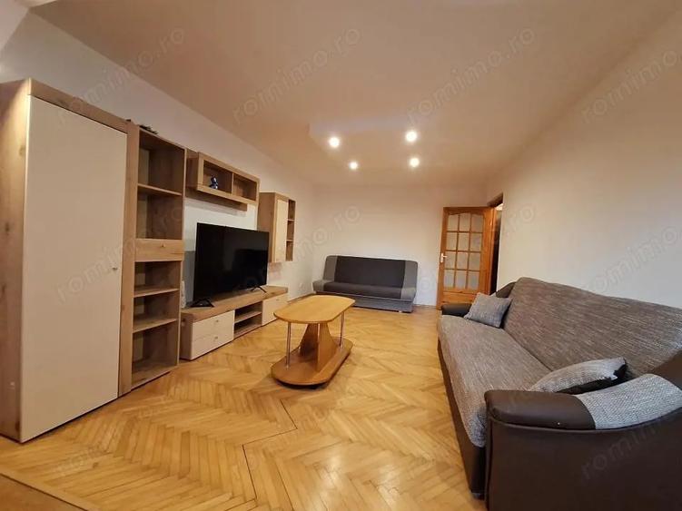Apartament cu 4 camere decomandat în Freidorf