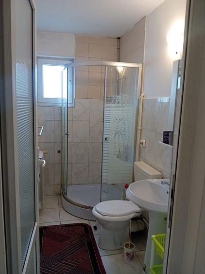 Apartament semidecomandat în Central
