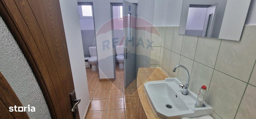 Spațiu comercial, de 28 mp, în Central
