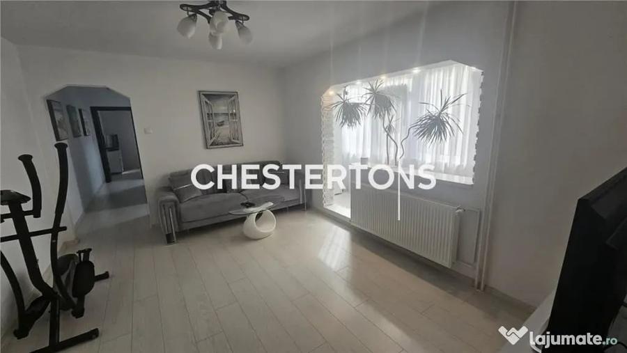 Apartament cu 3 camere decomandat în Gorjului