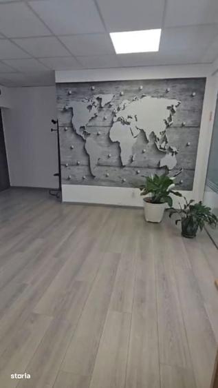 Spațiu comercial, de 110 mp, în Central