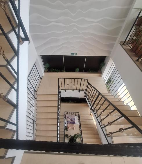 Spațiu comercial, de 250 mp, în ICIL