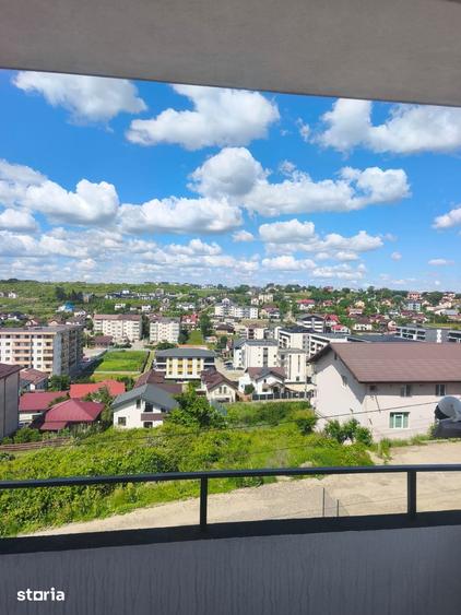 Apartament cu 2 camere decomandat în Bârnova