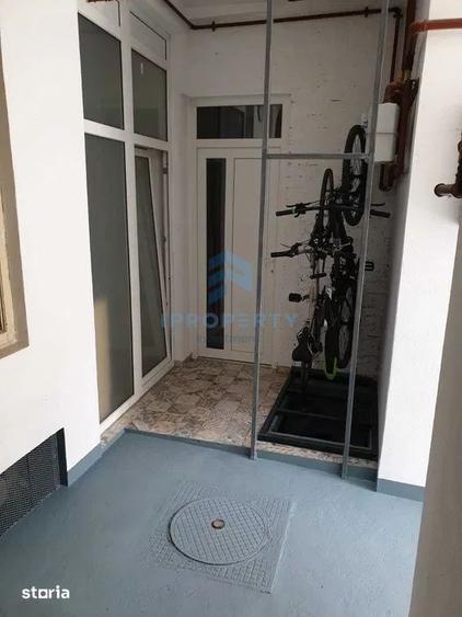 Apartament cu 2 camere, mobilat în Grivița
