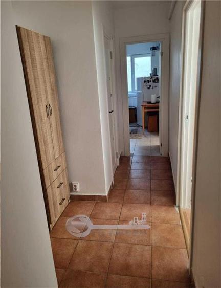 Apartament cu 2 camere decomandat în Piața Unirii