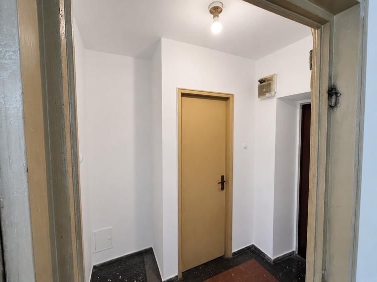 Apartament cu 2 camere semidecomandat în Ștefan cel Mare