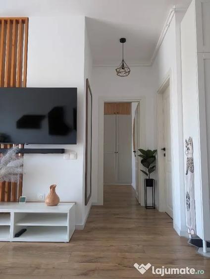 Apartament 2 camere+2locuri parcare+boxa depozitare str. Cosa?ilor - 9